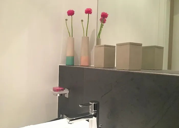 ジ セントラル アパート *